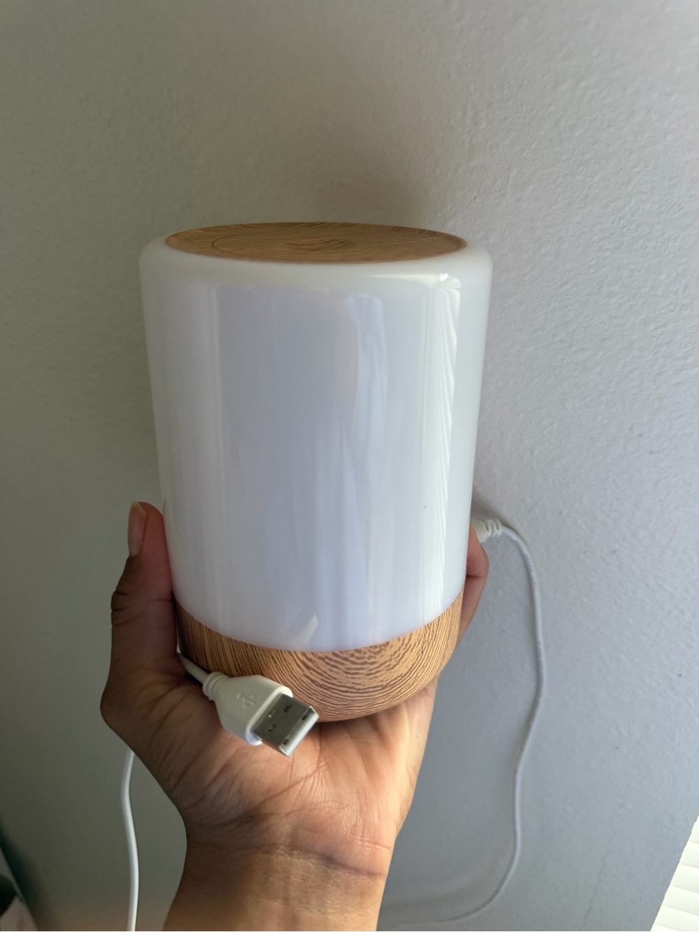 Amazon White and Wood Grain USB Aroma Diffuser